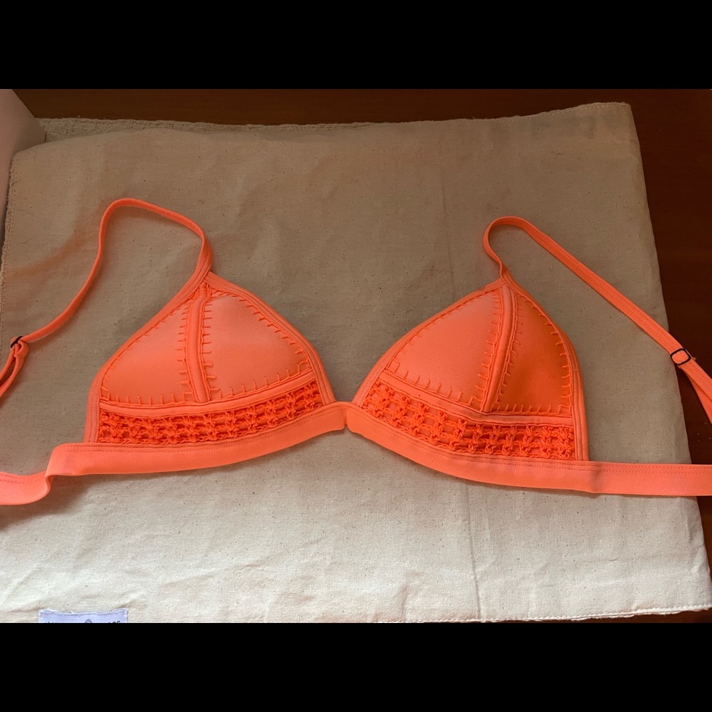 Triangle top